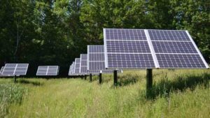 Energia solar por assinatura: vale a pena?