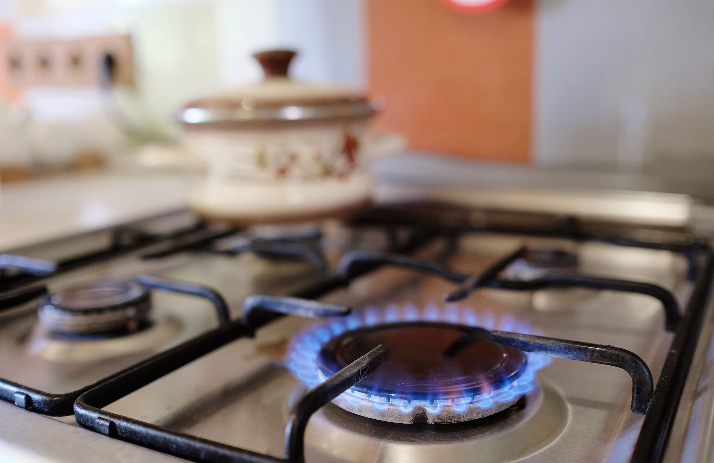 Dicas para economizar gás de cozinha no seu dia a dia